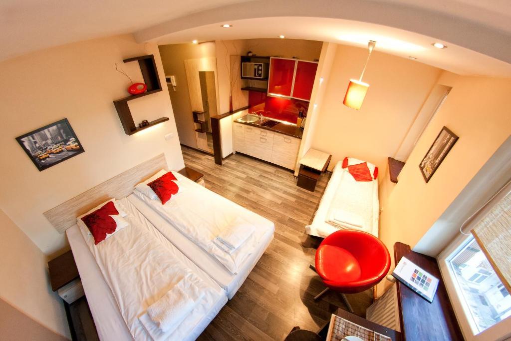 Nocny Krakow B&B Ruang foto